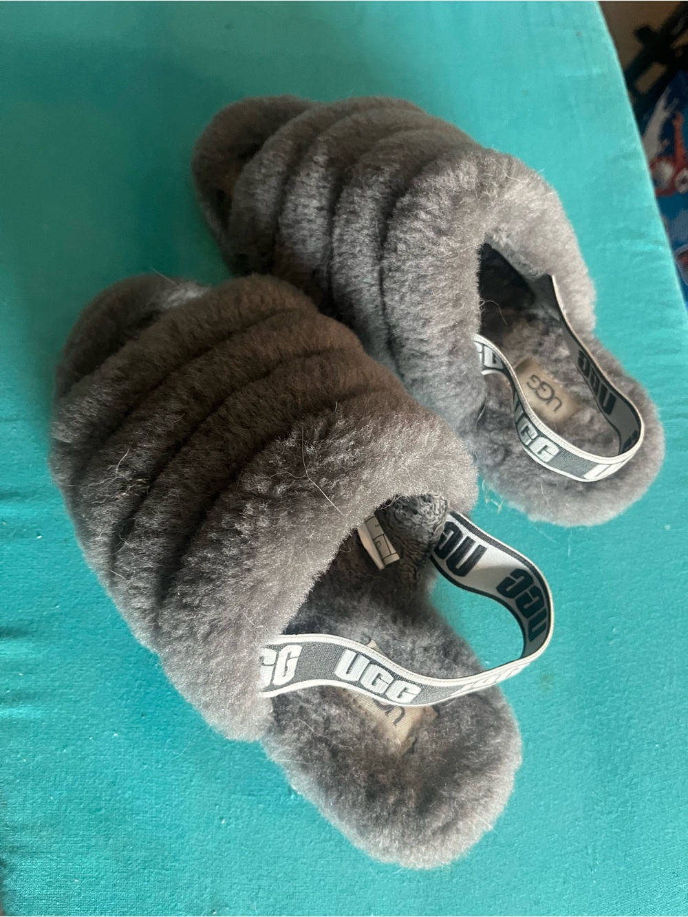 UGG Kids Plush Slide Sandals - Gray Faux Shearling